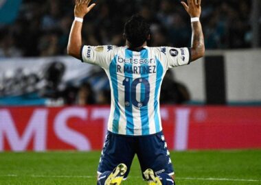 ¿De Racing a Boca? Roger Martinez en la mira