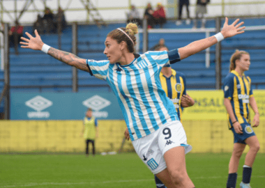 Fútbol Femenino: Racing festejó en Rosario