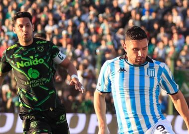 Mal partido de Racing y derrota en Junín