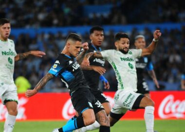 Los árbitros para el partido entre Racing y Sarmiento