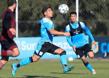 Racing jugó dos partidos amistosos contra Lanús