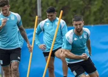 Las dudas de Costas en Racing para enfrentar a Corinthians