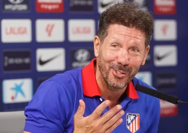 La banca del Cholo Simeone a Racing y Gustavo Costas