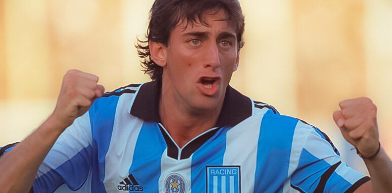 Se cumplen 25 años del debut de Diego Milito